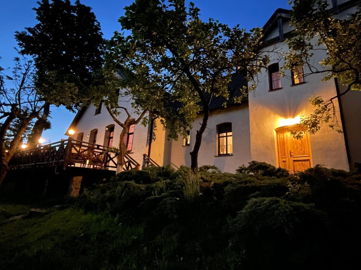 Farm stay Folwark Minikowo - W Borach Tucholskich - 5 Pokoi Z Prywatnymi Lazienkami Byslaw