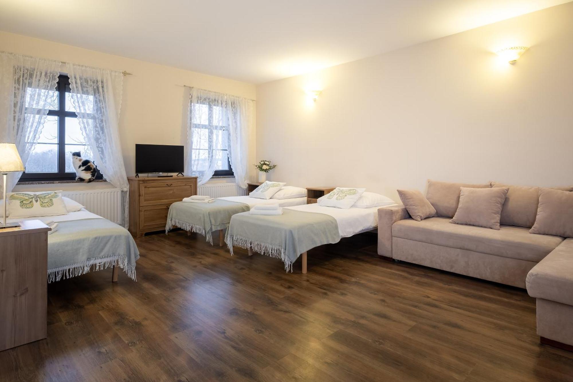 Folwark Minikowo - W Borach Tucholskich - 5 Pokoi Z Prywatnymi Lazienkami Farm stay Byslaw