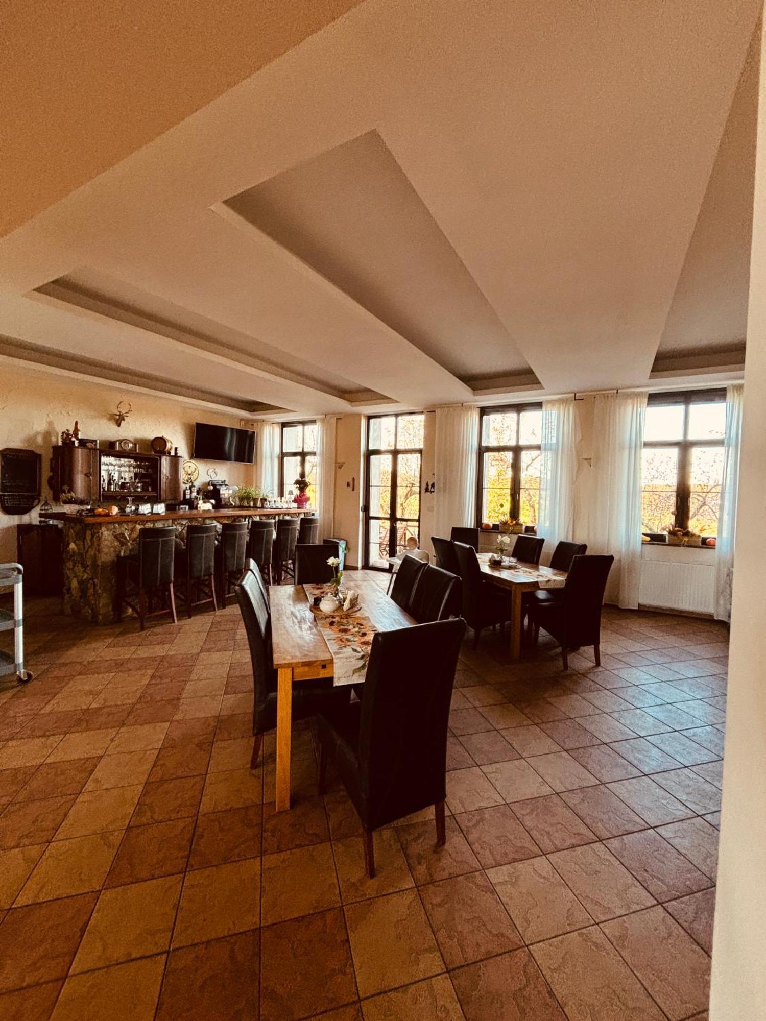 Farm stay Folwark Minikowo - W Borach Tucholskich - 5 Pokoi Z Prywatnymi Lazienkami *